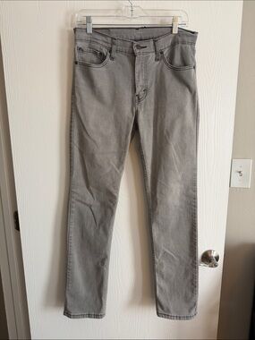 Levi's Men's Grey Slim Straight Jeans